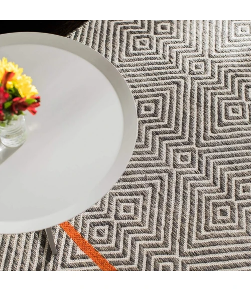 Anji Mountain 8' x 10' Anansi Natural Fiber Flatweave Rug