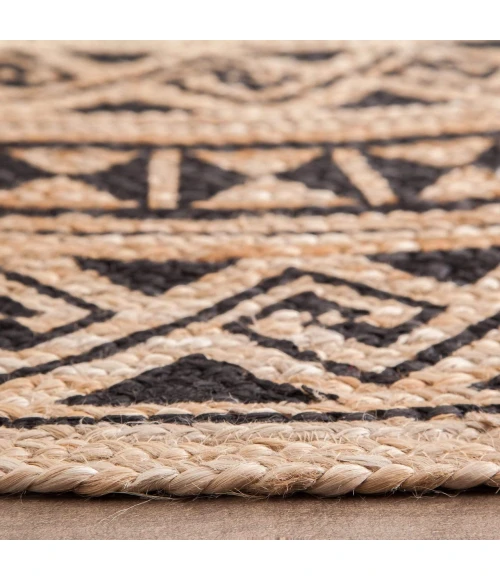 Anji Mountain 4' Round Shanti Black & Tan Jute Rug