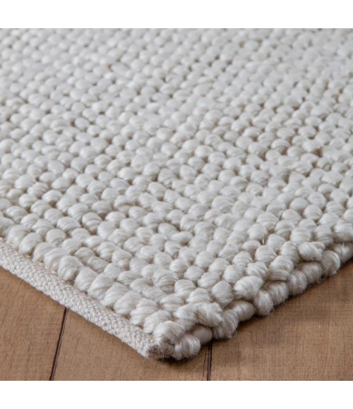 Anji Mountain 5' x 7' Cloudveil Ivory Rug