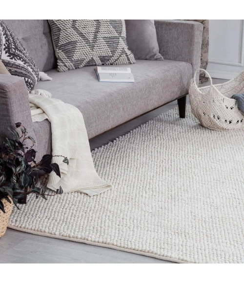 Anji Mountain 5' x 7' Cloudveil Ivory Rug