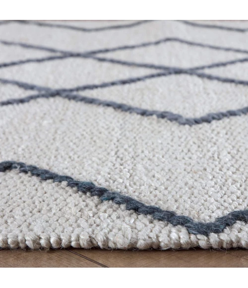 Anji Mountain 5' x 7' Kingston Ivory with Gray/Blue Diamond Rug