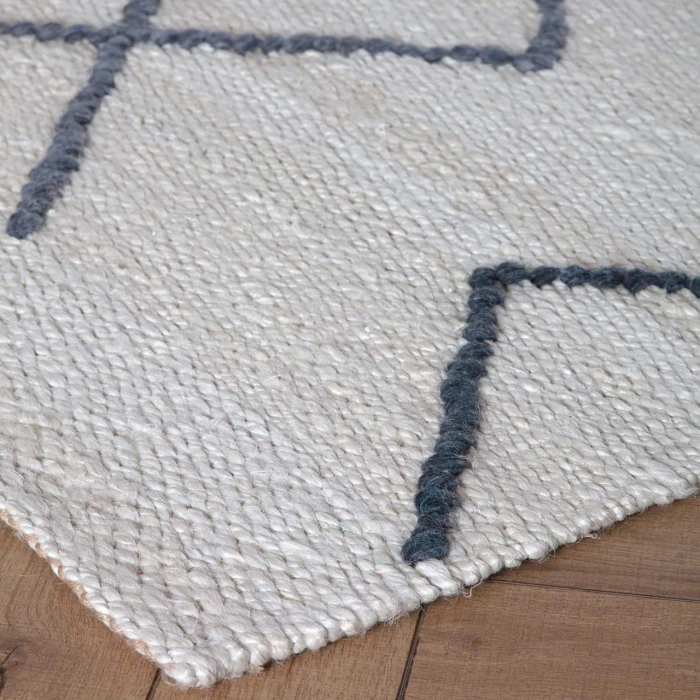 Anji Mountain 5' x 7' Kingston Ivory with Gray/Blue Diamond Rug