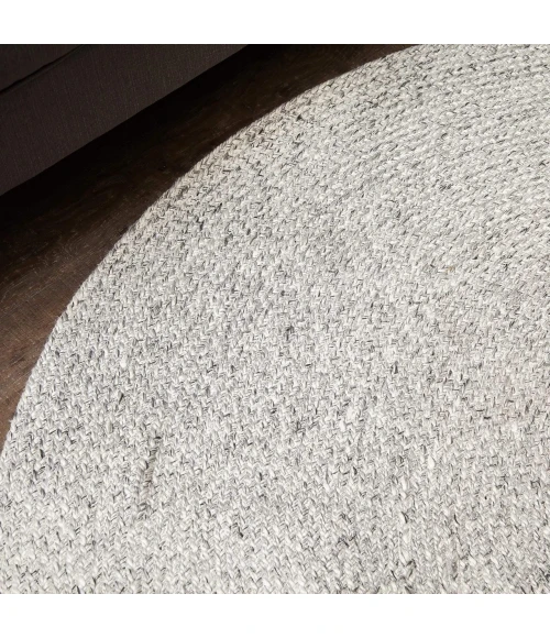 Anji Mountain 6' Round Cosmos Rug