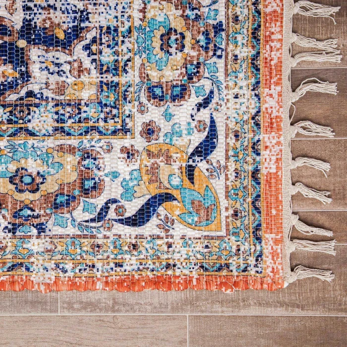 Anji Mountain 4' x 6' Taftan Distressed Rug