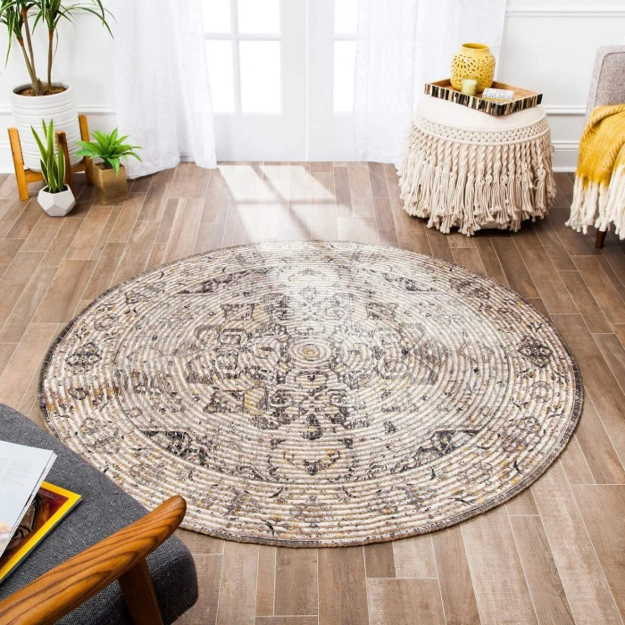 Anji Mountain 6' Round Zagros Distressed Rug