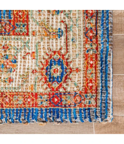 Anji Mountain 4' Round Sahand Distressed Rug