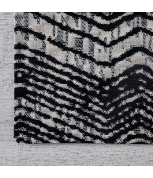 Anji Mountain 36" x 48" Smiljan Black & White 1/4" Rug'd Chair Mat ®