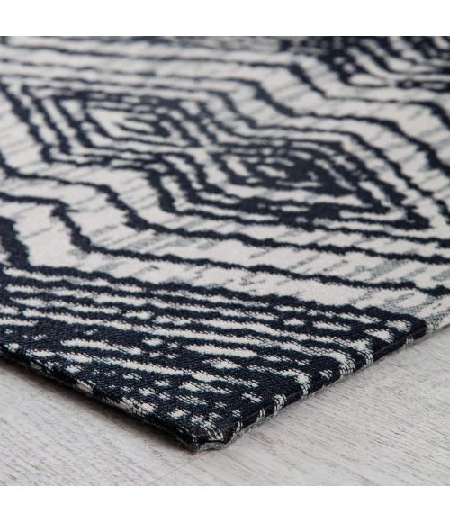 Anji Mountain 36" x 48" Smiljan Black & White 1/4" Rug'd Chair Mat ®