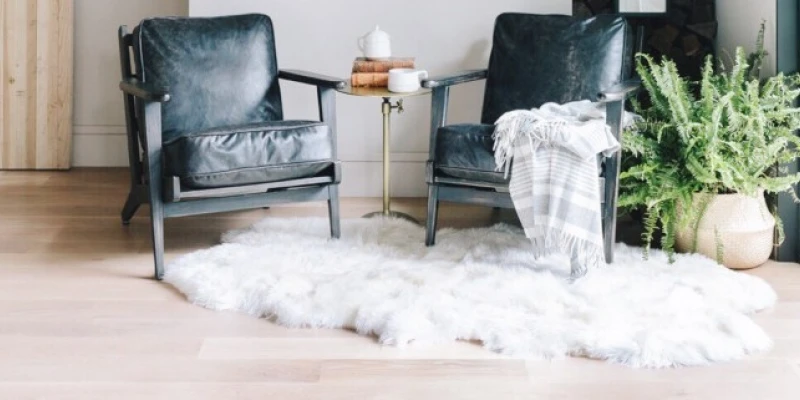 How To Give your Feet a Smooth Feeling with Plush Rugs