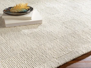 Off-White Rugs to Choose from Ivory to Beige for Your Home Decor