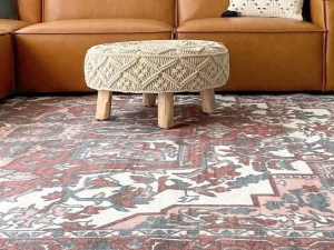 Choose the Traditional Rug to Style Your Home