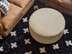 Geometric Rugs as Visual Anchors: Defining Areas and Creating Flow in Open Floor Plans