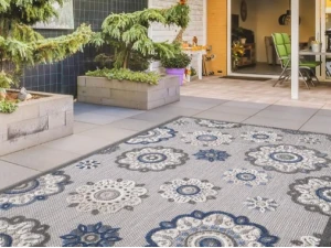 The Ultimate Guide to Eco-Friendly Outdoor Rugs: Making Sustainable Choices for Your Outdoor Spaces