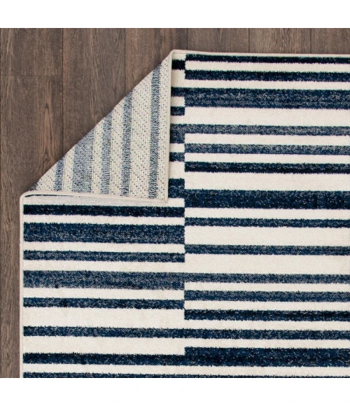 Loomaknoti Tecopa Varonika White/Blue ETR18WBL60 6 ft. 7” X 9 ft. 2” Rectangle Rug