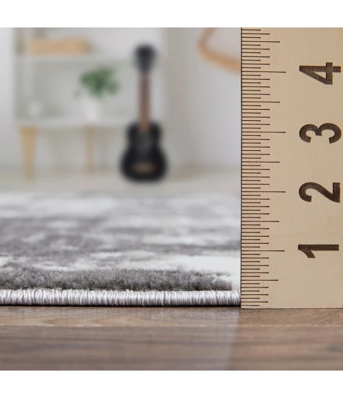 Loomaknoti Rhane Vearali Gray/Cream ER002 5 ft. 3 in. X 7 ft. 3 in. Rectangle Rug