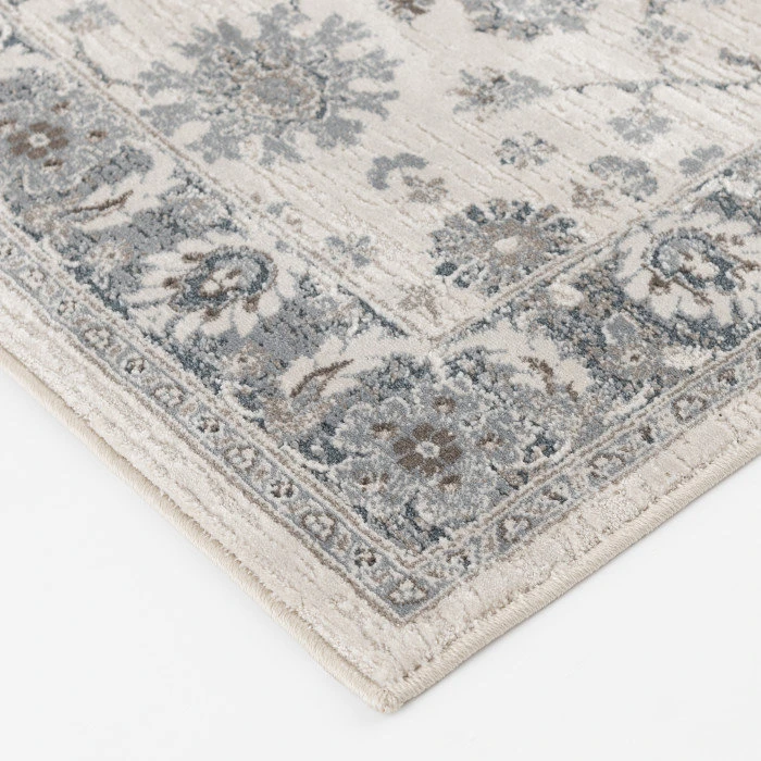 Central Oriental Erin & Ben _ Rooted Champagne/Sky Blue  Floral 5ft.3 x 7ft.7in. Rect. Rug
