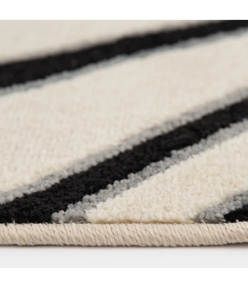 Tecopa Kamilah Area Rug By Central Oriental