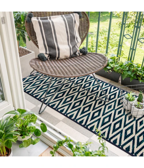 Tecopa Kinslarnie Area Rug By Central Oriental