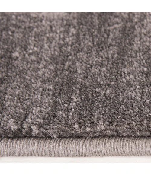 Central Oriental Apex Black/Gray Geometric 7ft.10in. x 9ft.10in. Rect. Rug