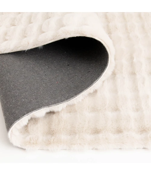 Central Oriental Bebel Faux Fur Ivory Solid 7ft.6in. x 9ft.6in. Rect. Rug