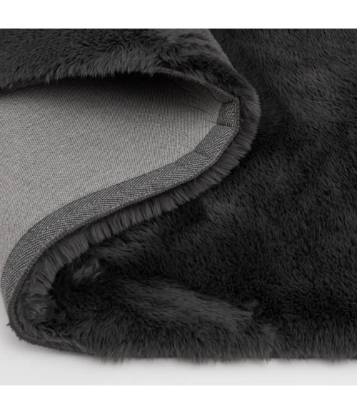 Central Oriental Belgian Faux Fur Black Solid 7ft.6in. x 9ft.6in. Rect. Rug