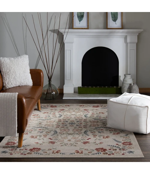 Central Oriental Heirloom Chetwode/Navajo White Floral 7ft.10in. x 9ft.10in. Rect. Rug