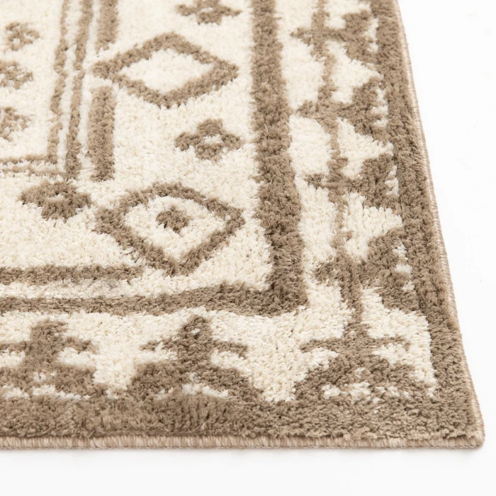 Central Oriental Lowell Cream/Beige Moroccan 5ft. x 7ft. Rect. Rug