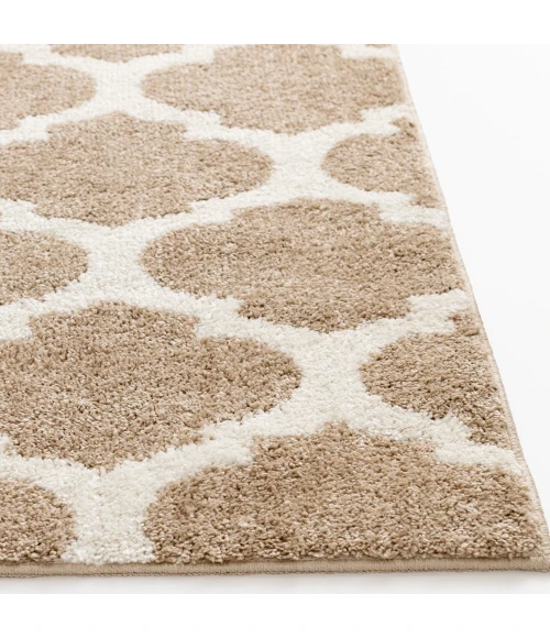 Central Oriental Sisli Beige/Buff Moroccan 24in. x 68 Rect. Rug