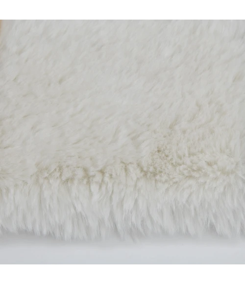 Central Oriental Ultimate Angora White Solid 7ft.6in. x 9ft.6in. Rect. Rug