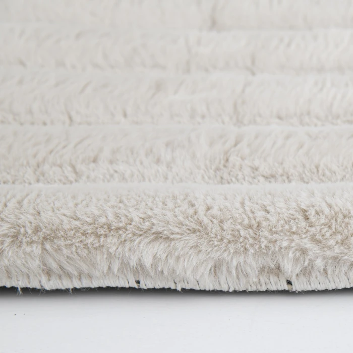 Central Oriental Wide Canale Faux Fur Ivory Solid 5ft. x 7ft. Rect. Rug