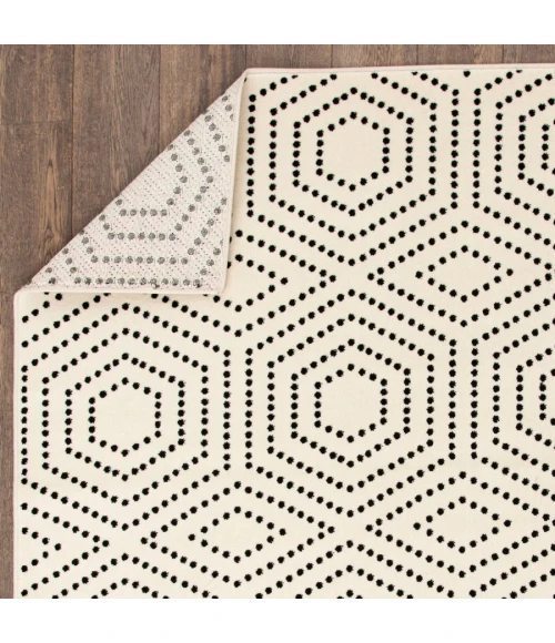 Loomaknoti Tecopa Kaharie White/Black ETR21WBK55 5 ft. X 7 ft. 3 in. Rectangle Rug