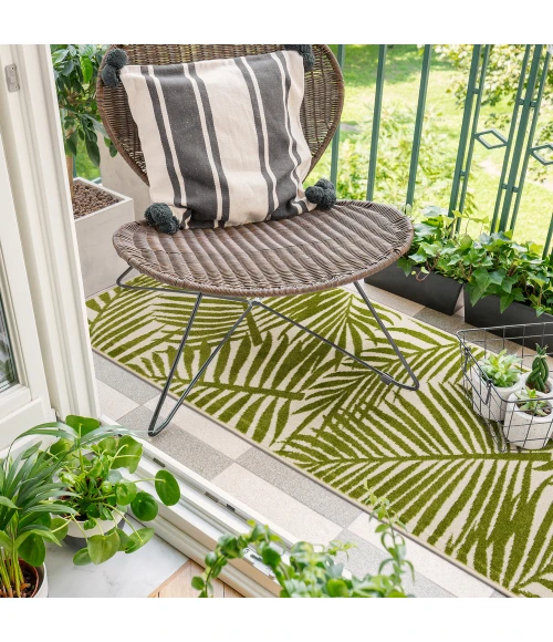 Tecopa Navarnzie Area Rug By Central Oriental