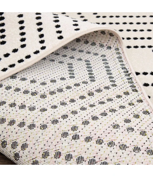 Loomaknoti Tecopa Kaharie White/Black ETR21WBK55 5 ft. X 7 ft. 3 in. Rectangle Rug