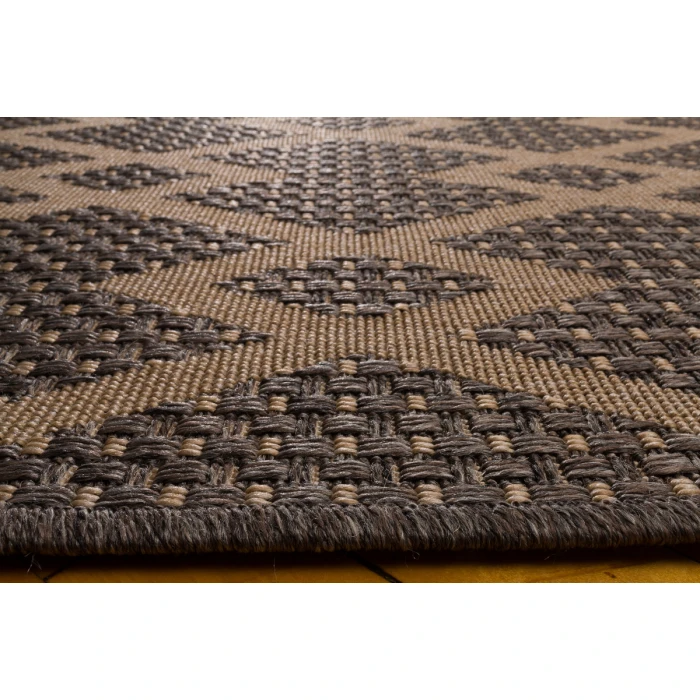 Cocoa Bay Daevyd Area Rug By Central Oriental