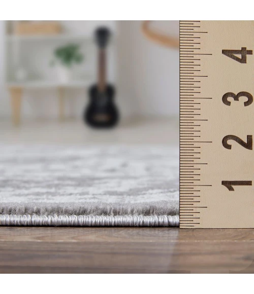 Loomaknoti Rhane Valok Gray/Cream ER003 3 ft. 3 in. X 5 ft. 3 in. Rectangle Rug