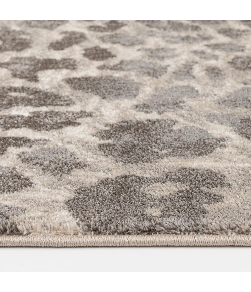 Mendez Marleene Area Rug By Central Oriental