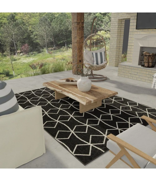 Loomaknoti Tecopa Tamariez Black/White ETR11BLW20 3 ft. 3” X 5 ft. 3” Rectangle Rug