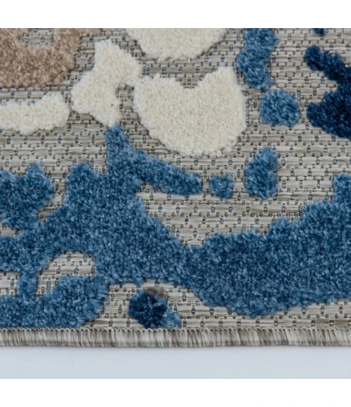 Fortune Bethanzi Area Rug By Central Oriental