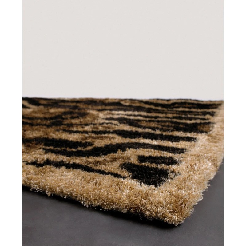 Chandra AMAZON AMA-5603 5 ft. X 7 ft. 6 in. Rect. Rug