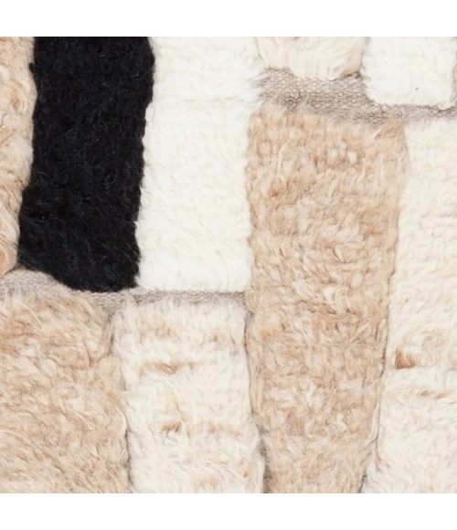 Chandra ARYA ARY-57900 7 ft. 9 in. X 10 ft. 6 in. Rect. Rug