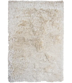Chandra CELECOT CEL-4700 5 ft. X 7 ft. 6 in. Rect. Rug - Off White