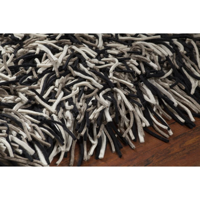 Chandra CYRAH CYR-10802 5 ft. X 7 ft. 6 in. Rect. Rug