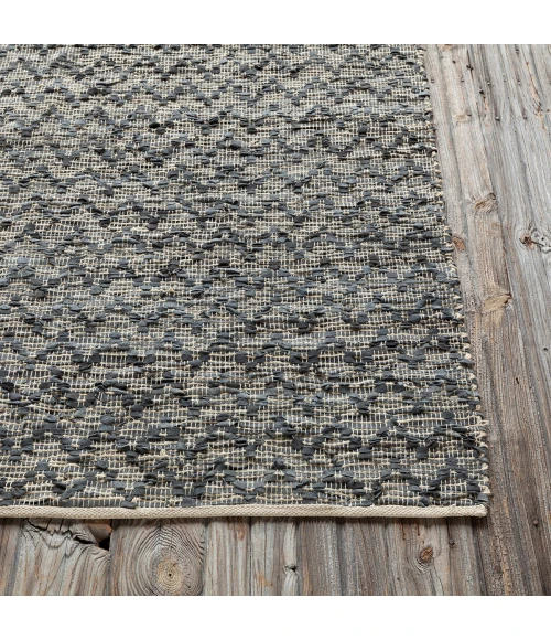 Chandra JAZZ JAZ-17002 2 ft. 6 in. X 7 ft. 6 in. Rect. Rug