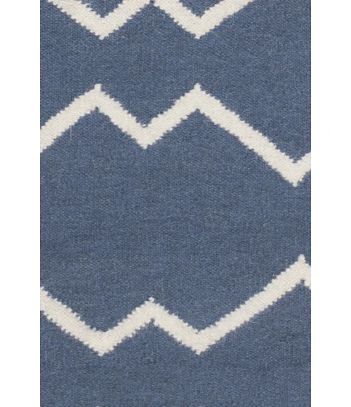 Chandra LIMA LIM-25704 5 ft. X 7 ft. Rect. Rug