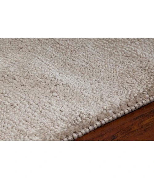 Chandra MAE MAE-39000 5 ft. X 7 ft. 6 in. Rect. Rug