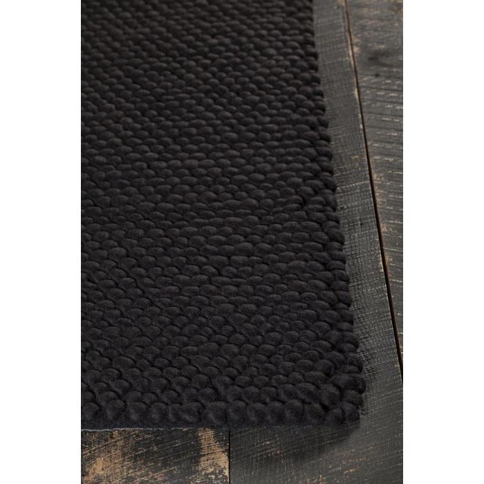 Chandra QUINA Black QUI-42902 9ft. x 13ft. Rect. Rug