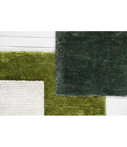 Chandra ROYAL ROY-15103 7 ft. 9 in. X 10 ft. 6 in. Rect. Rug