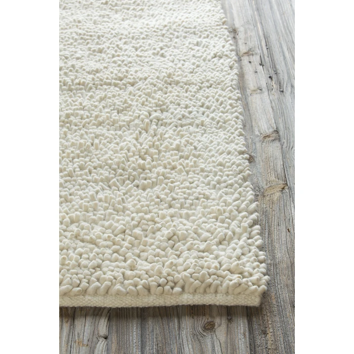 Chandra STRATA STR-1106 5 ft. X 7 ft. 6 in. Rect. Rug