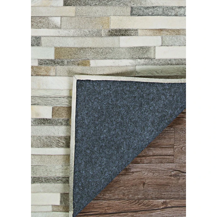 Couristan CHALET GREY/IVORY 0027_0101 5ft.4in. x 8ft. Rect. Rug