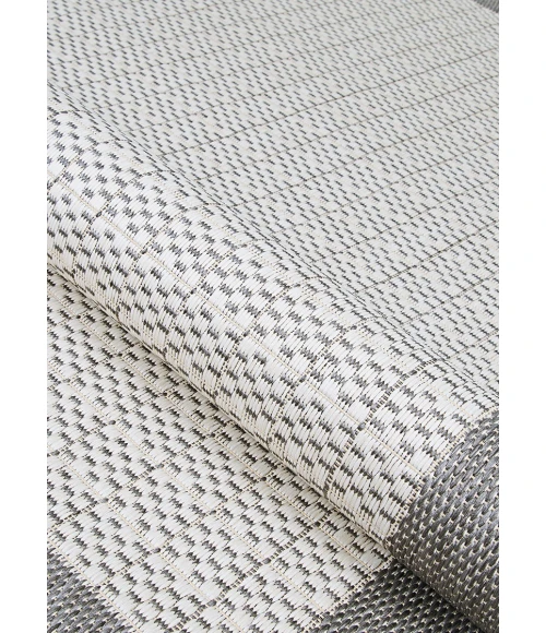 Couristan Recife Checkered Field Square Grey/White Area Rug